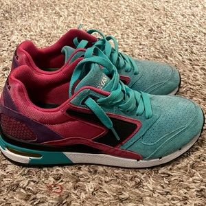 Brooks Fusion Heritage Atlantis/Imperial Palac/Magenta